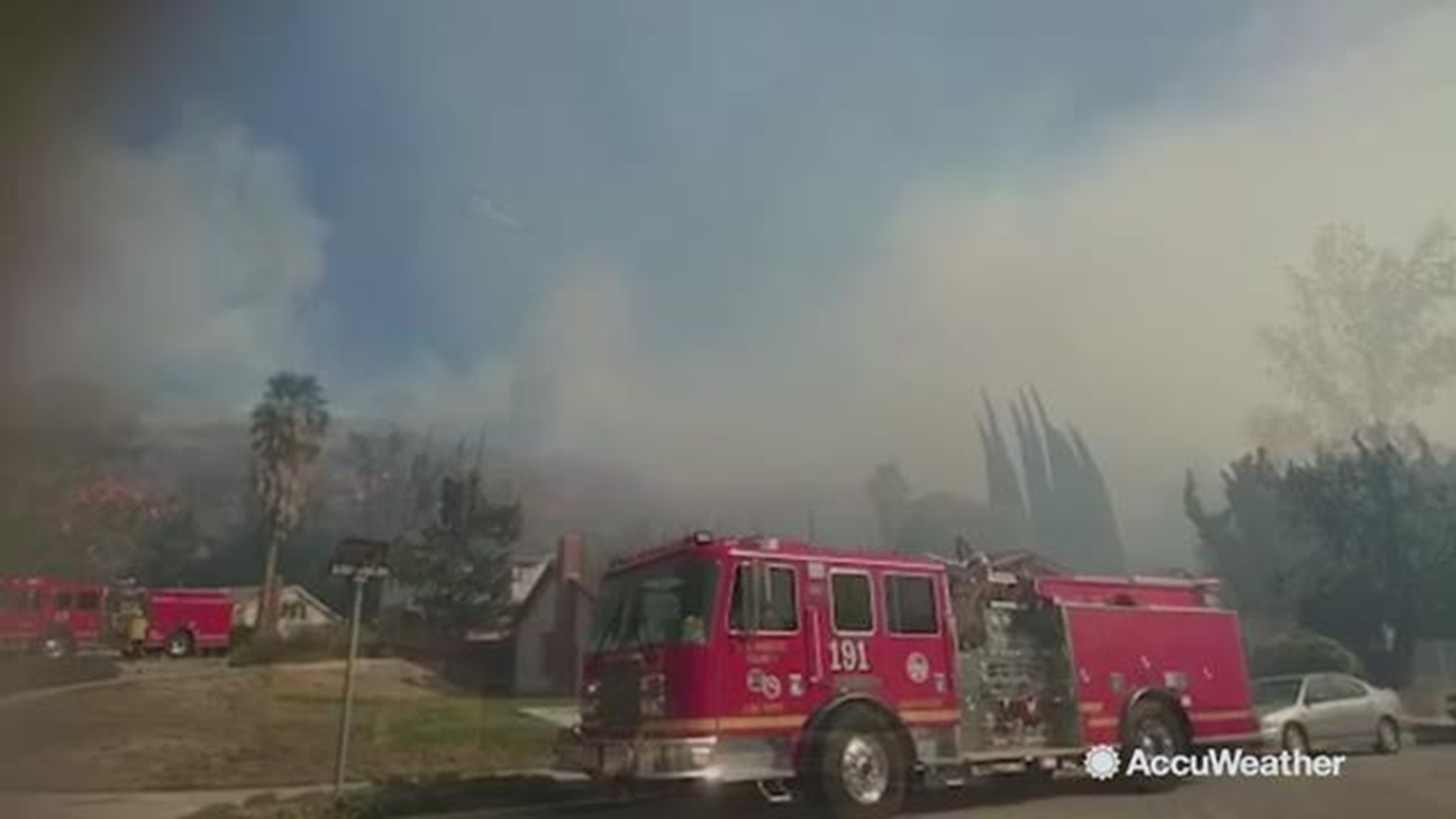Clips show active flames and smoke in the sky through parks of Simi Valley, a city sitting next to Thousand Oaks where the wildfire believed to have begun.