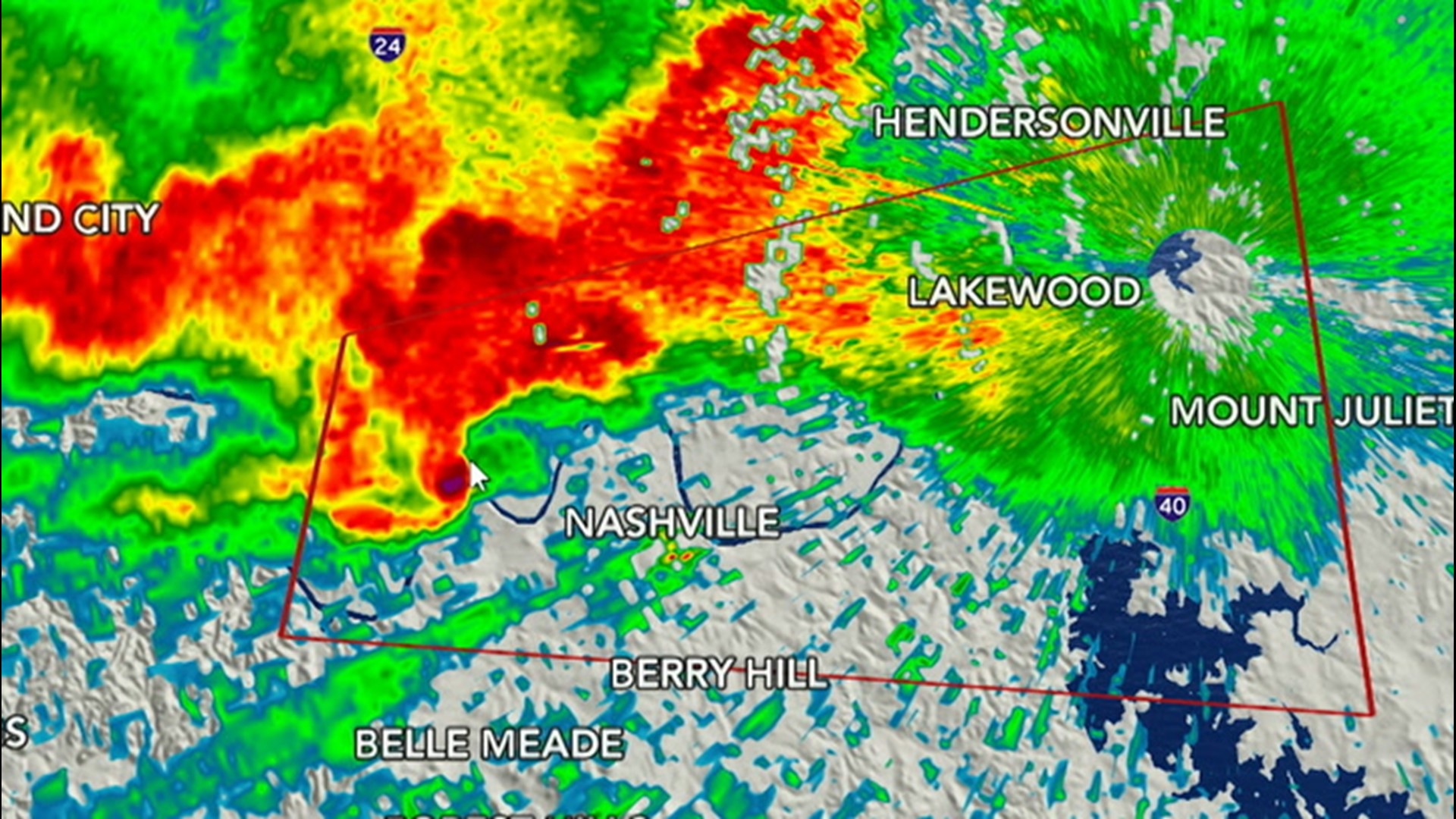 AccuWeather Meteorologist Laura Velasquez describes what was happening on the radar when the tornado struck Nashville, Tennessee, on March 3.