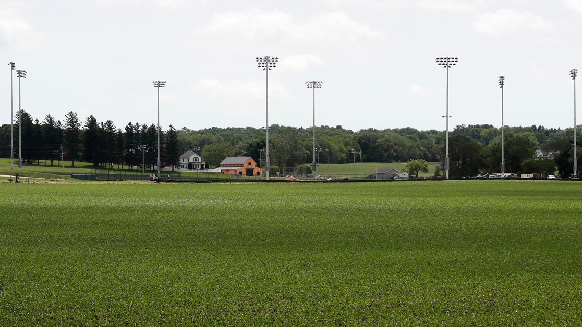 MLB reschedules 'Field of Dreams' Yankee, White Sox game for 2021