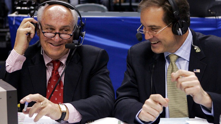 Legendary college basketball broadcaster and analyst Billy Packer dies