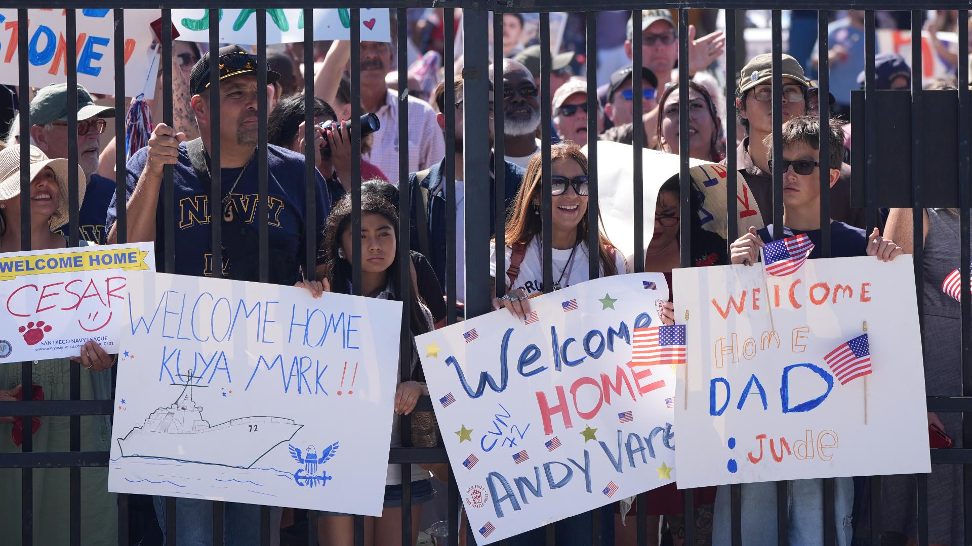 Spring Line Docking USS Lincoln sailors meet their babies for the first time after ...