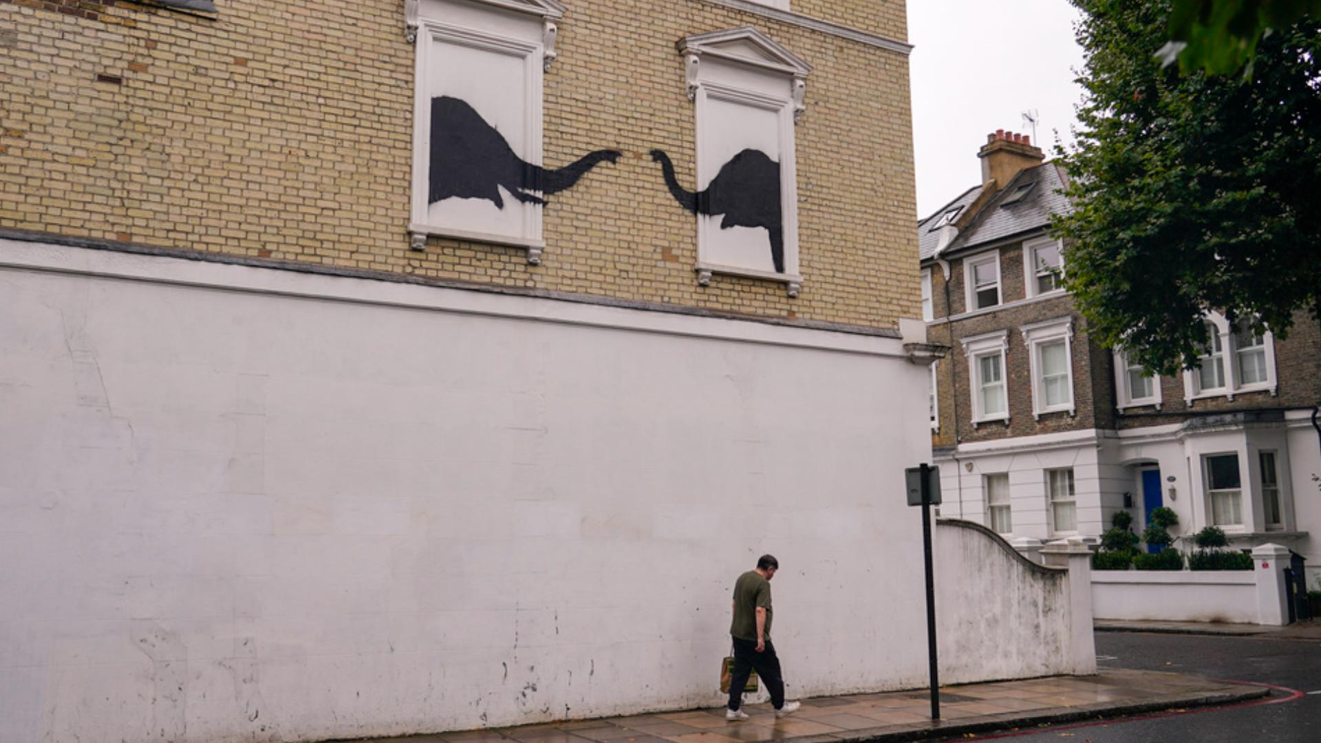 Banksy surprises with mural at London Zoo | wgrz.com