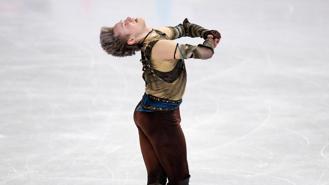 Ilia Malinin rebounds from Olympics at the worlds with a personal-best short program