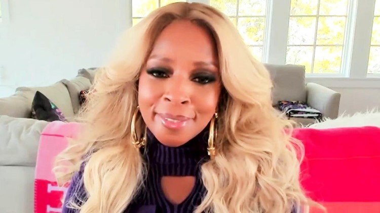 Mary J. Blige on Why the Super Bowl LVI Halftime Show Will Be 'Major' and What Song She's Planning to Perform