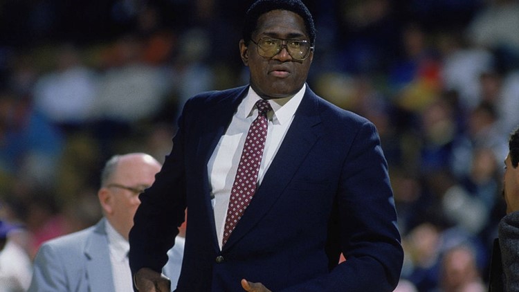 Willis Reed, leader on Knicks' 2 title teams, dies at 80