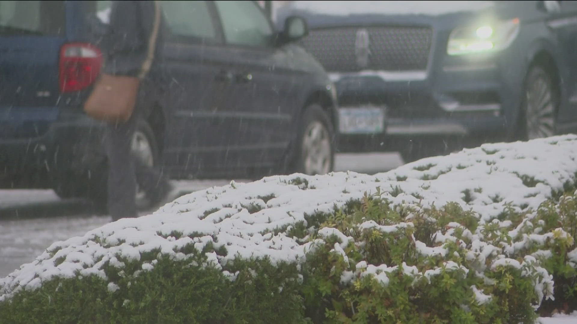 Parts of Minnesota woke up to snow on the ground on Halloween morning. Via: KARE.