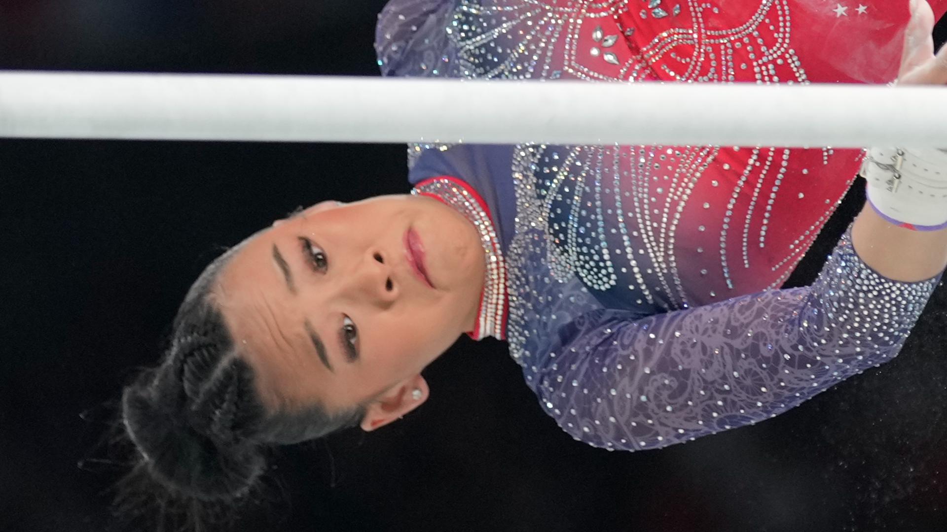 WATCH Suni Lee's 2024 allaround bars routine