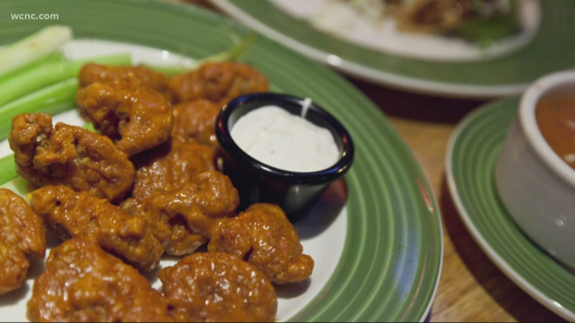 It's the great debate of 2020. Should boneless chicken wings be called wings? A new study found that Americans are as divided on the subject as ever.