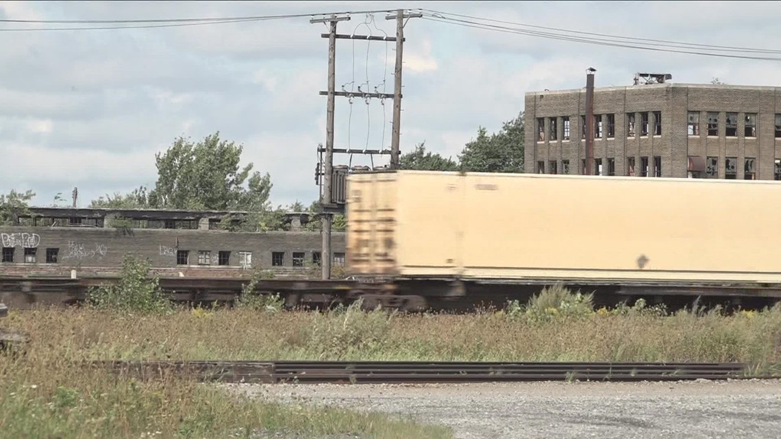 Sprint to avoid looming strike, U.S. railroads and unions have days to reach a deal - Vimarsana News