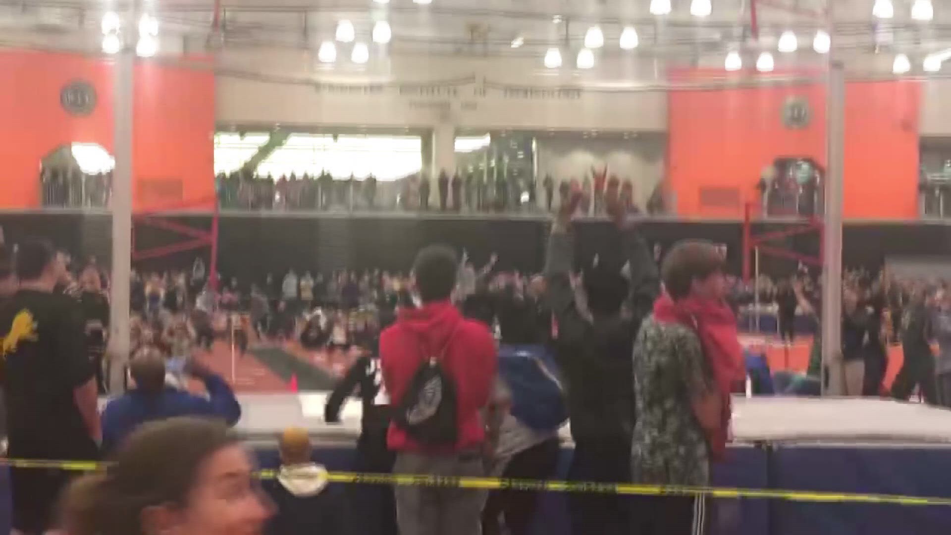 Raising the bar: Orchard Park senior tops nation in pole vault | wgrz.com