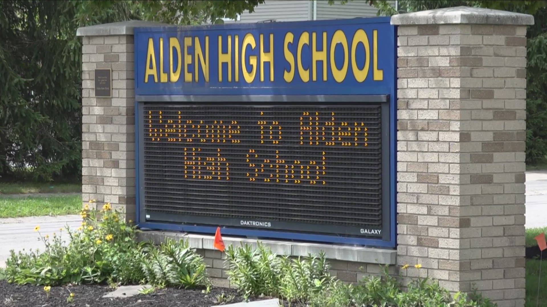 Alden schools receive 'threatening email'