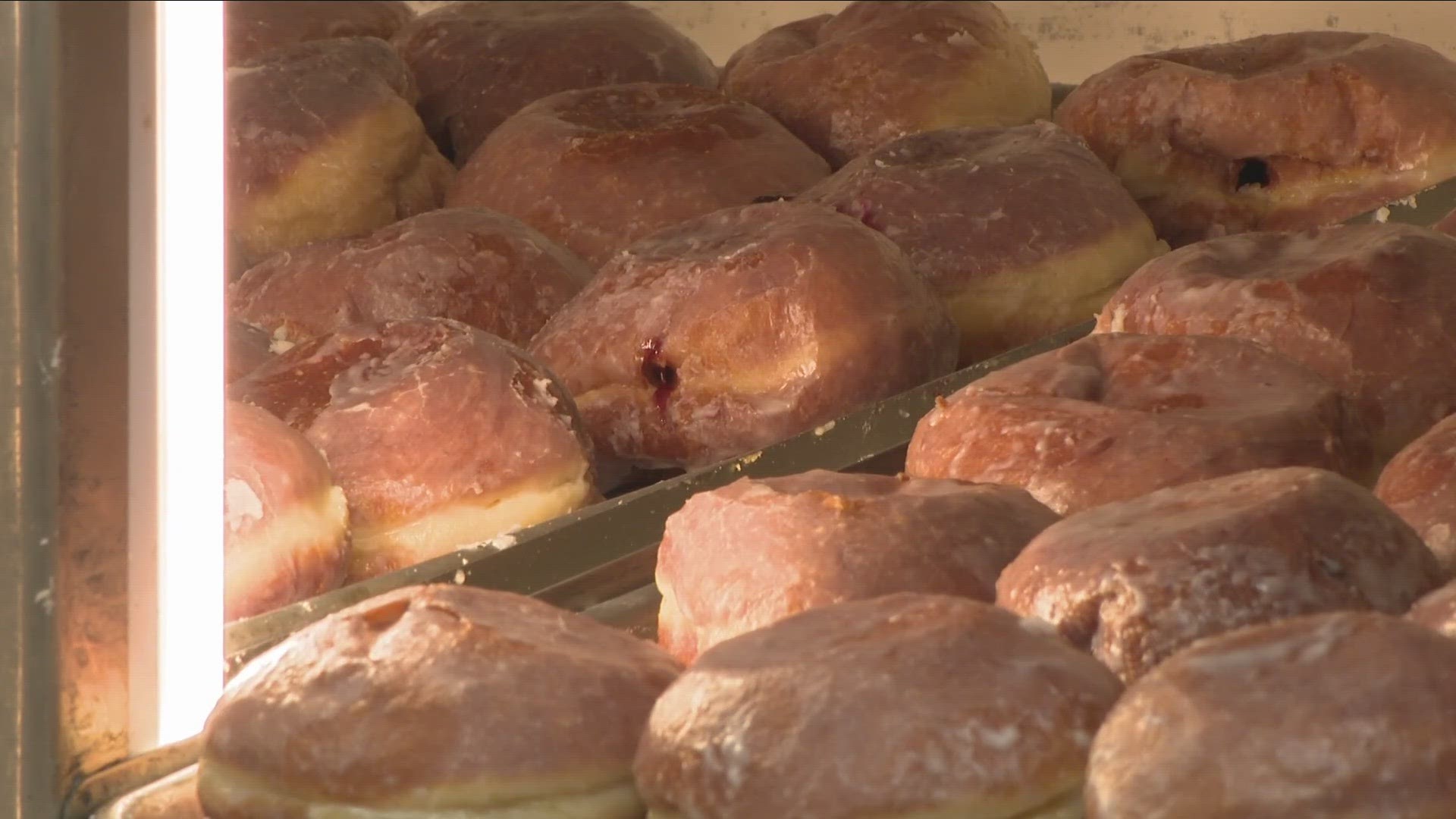 Most Buffalo: 'Paczki Day at Mazurek's Bakery'