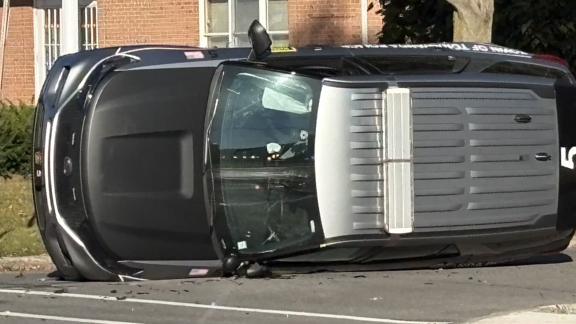 Driver dead after Thruway crash Friday Morning | wgrz.com