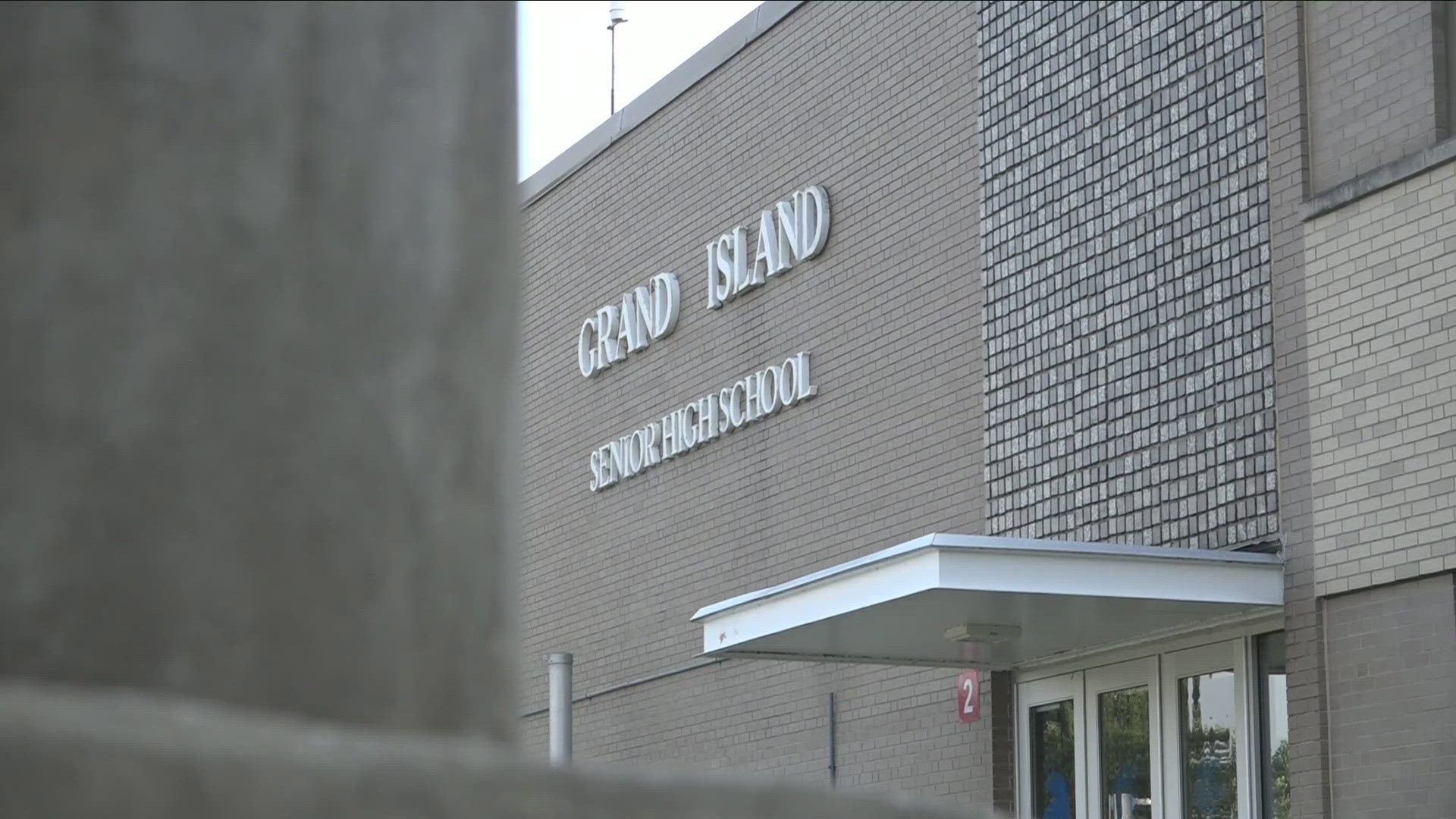 Grand Island Senior High School introduce AI into classrooms