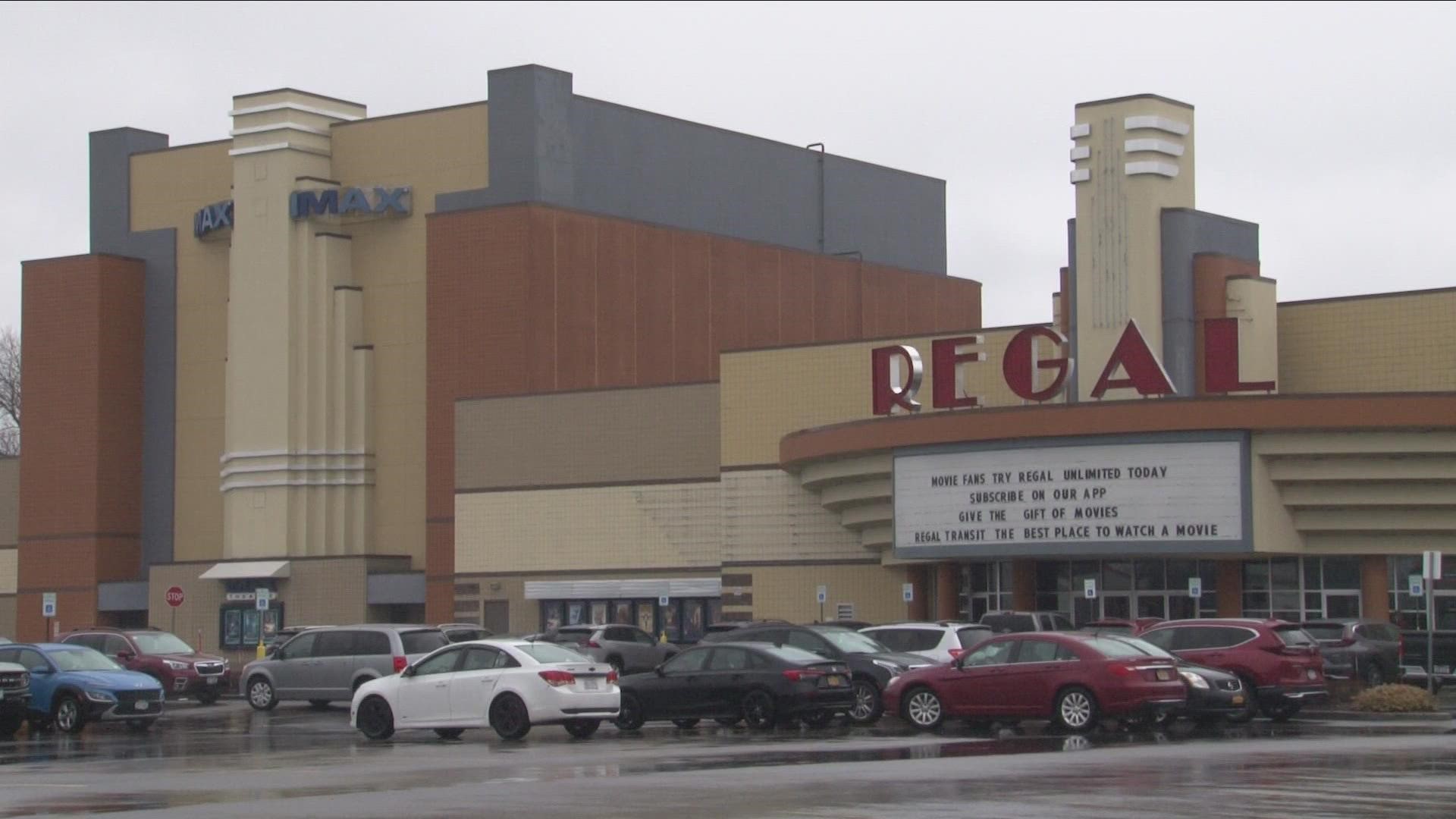Elmwood and Transit Regal Theaters to close