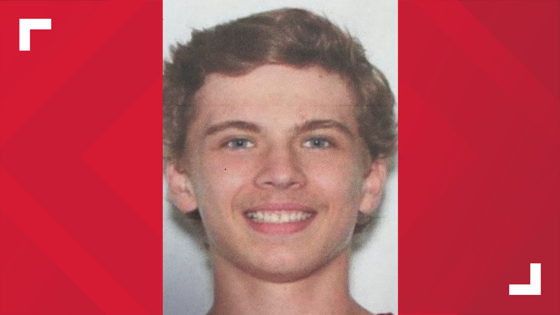 Allegany County Teen Pleads guilty to charges in the slaying of his parents - Vimarsana News