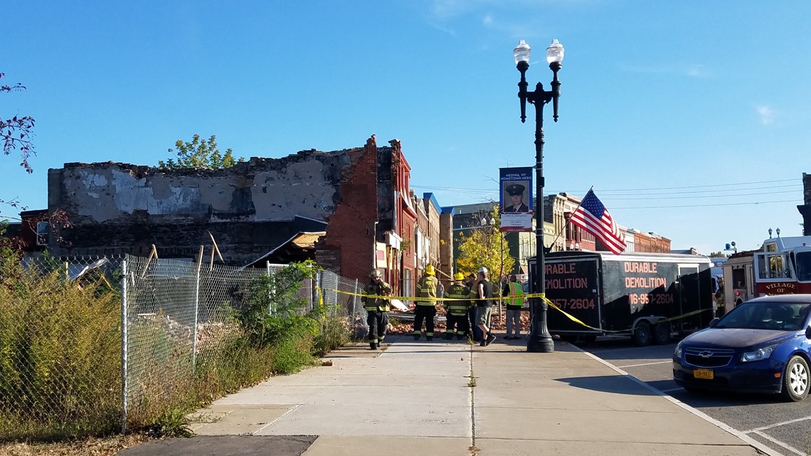 Building in Medina collapses | wgrz.com