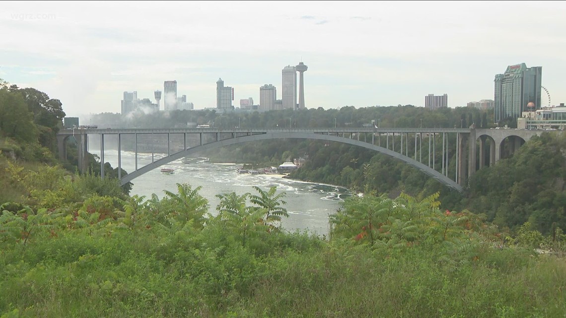 Questions Persist With U S Border Closed To Canadians Wgrz Com   0fb0f372 Aff7 418c Ab09 6f1f236d9172 1140x641 