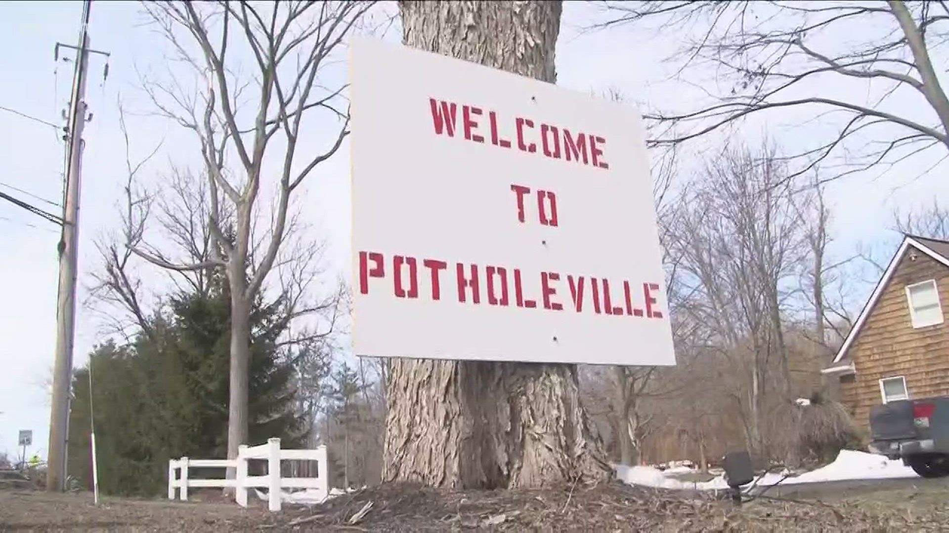 Hamburg Man Says "Welcome To Potholeville"