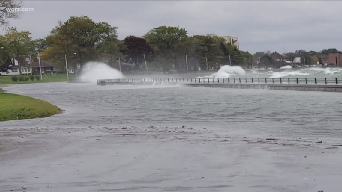 Schumer and Gillibrand announce funding for Dunkirk to begin seawall restoration