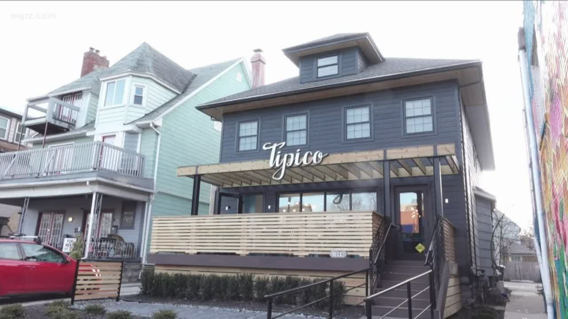 The Elmwood Village welcomed new neighbors tonight, as Tipico Coffee unveiled their newest location.