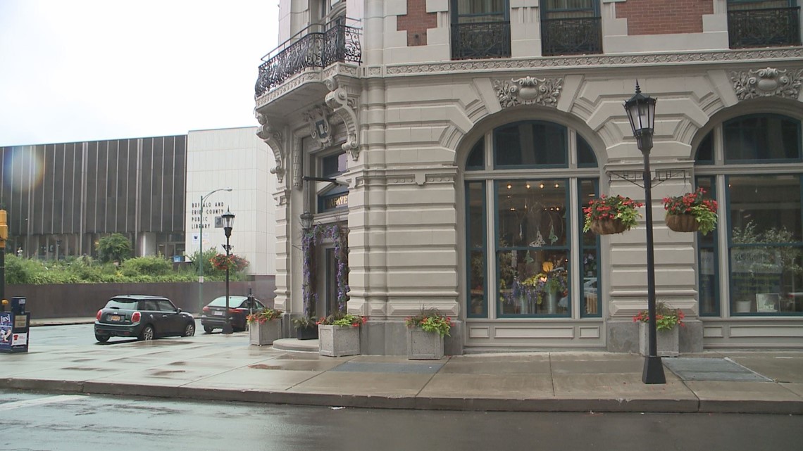 Elevated outdoor patio in the works for Lafayette Hotel