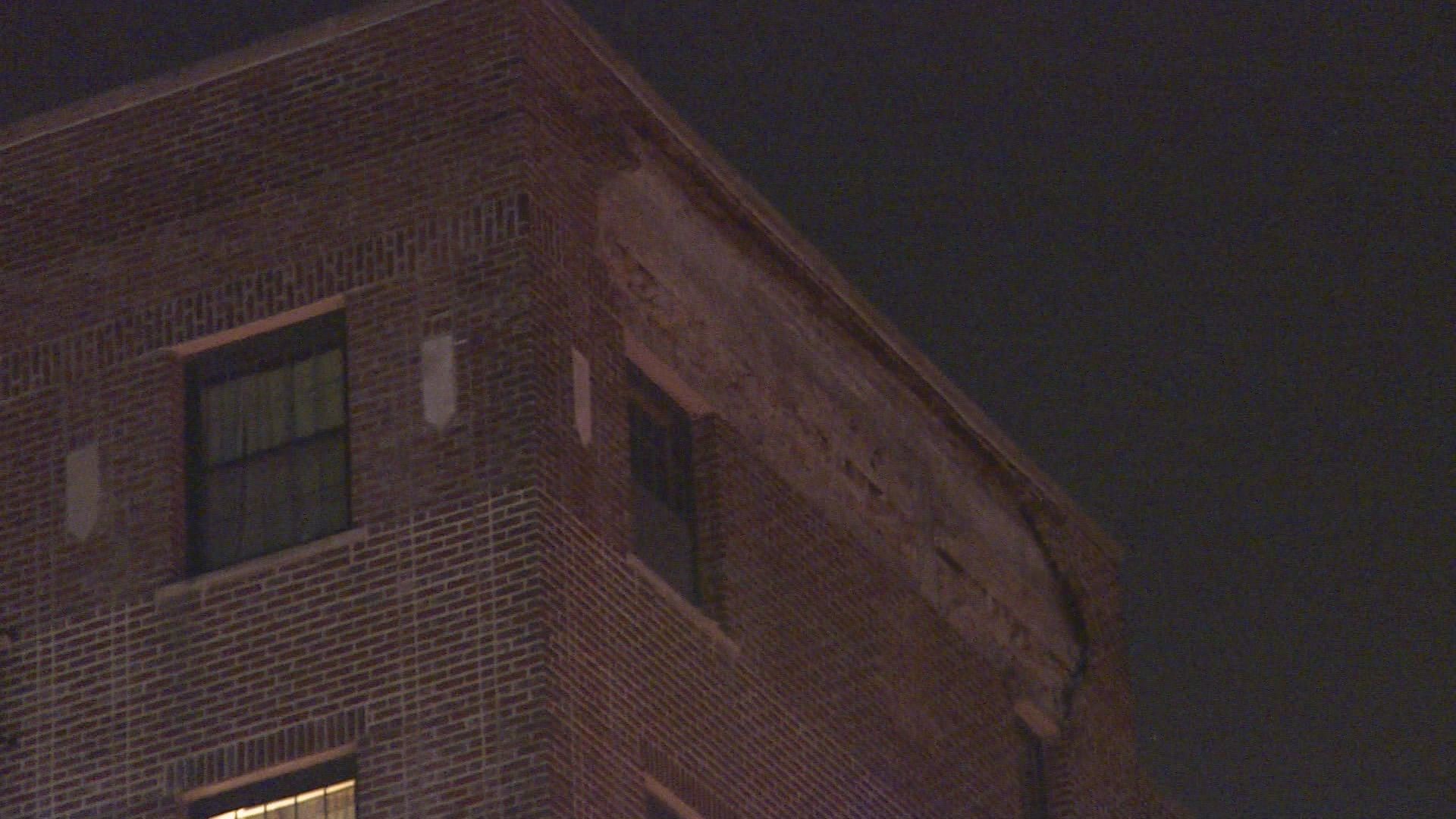Bricks fall off Stuyvesant Apartments in Buffalo