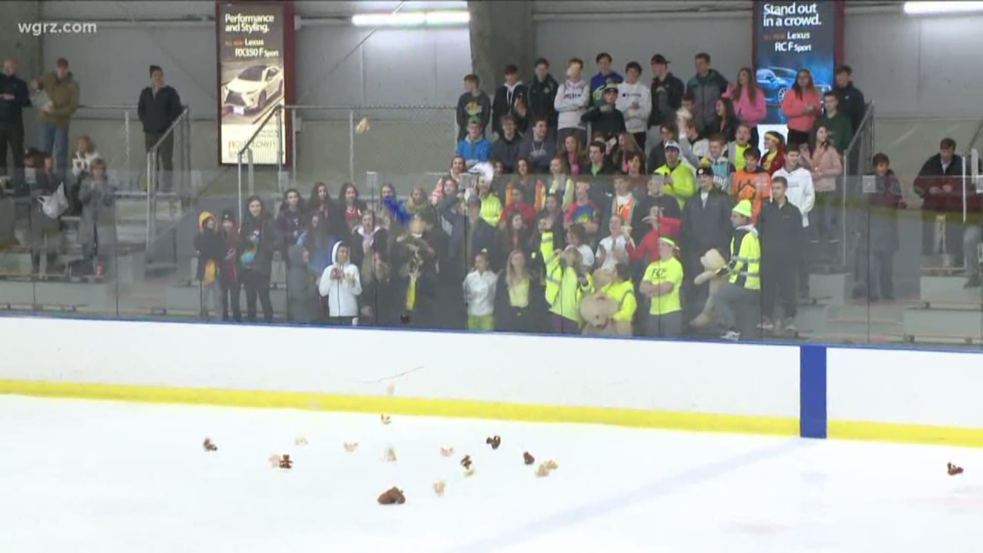 Rivalry hockey game uses teddy bears to support WNY charities