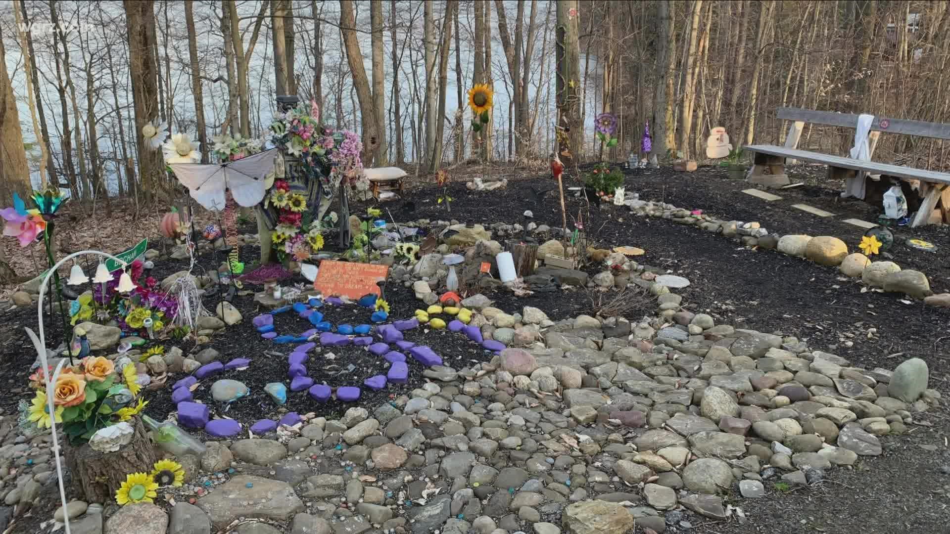 Mother wants answers on daughter's memorial site disappearing