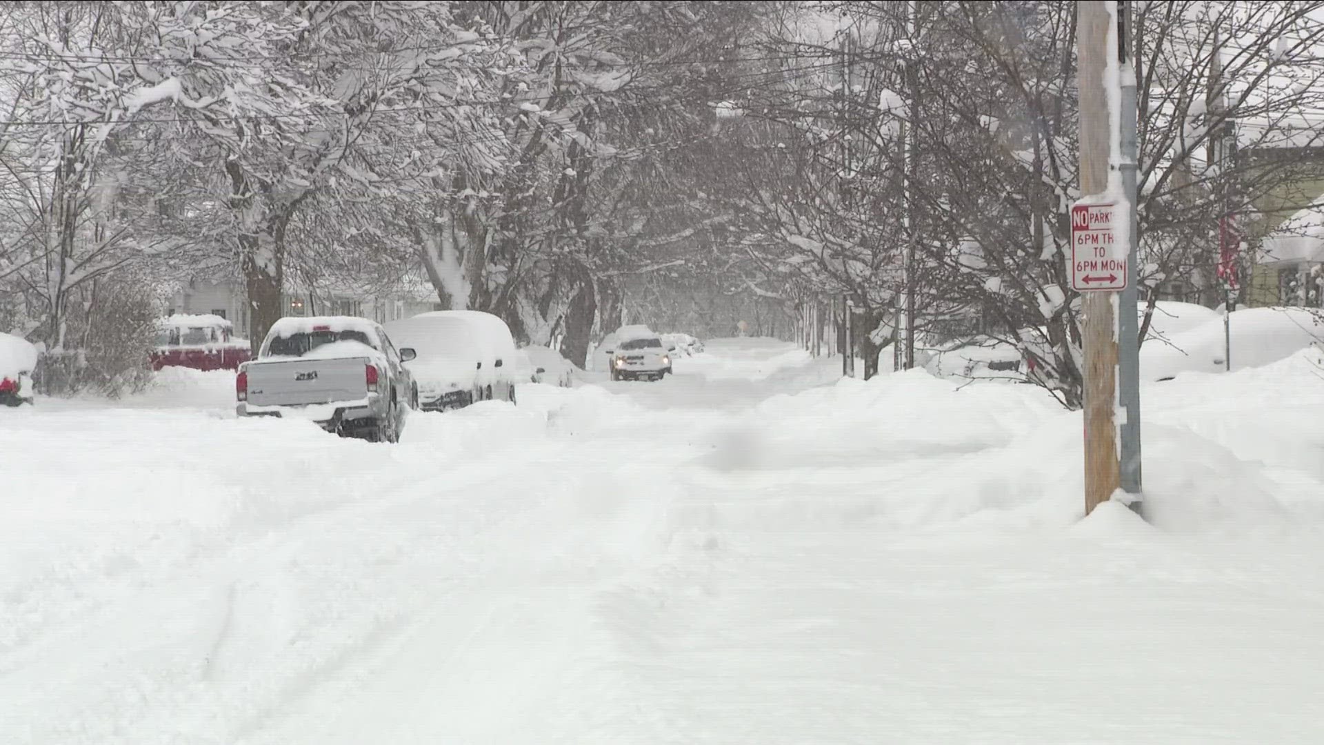 Buffalo Area Hammered By More Snow - Videos from The Weather Channel