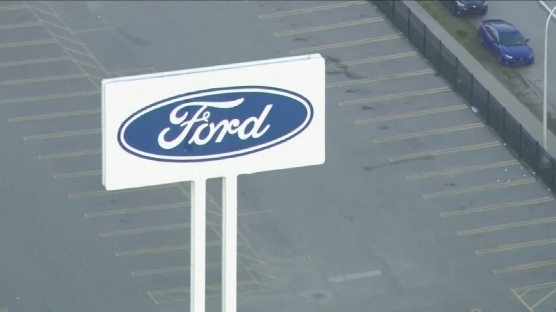 High praise given to Ford's Buffalo dealerships from regional manager