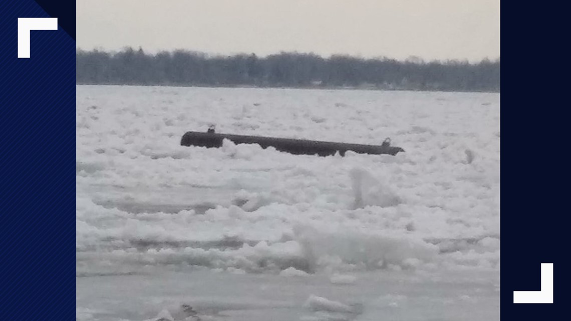 Ice boom in Lake Erie breaks due to winds