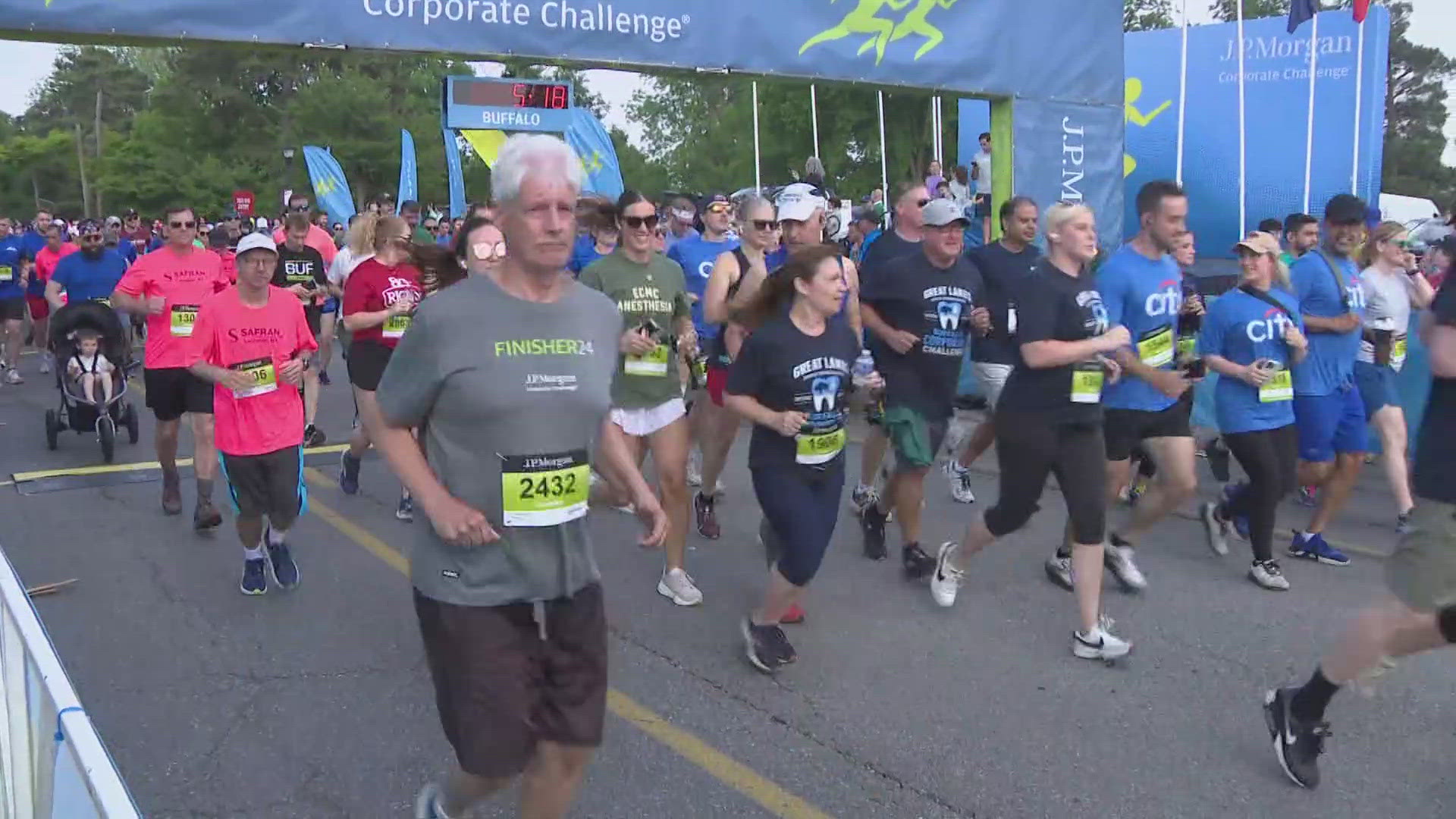 Over 7,700 runners representing 230 companies participated in Thursday’s 3.5-mile race.