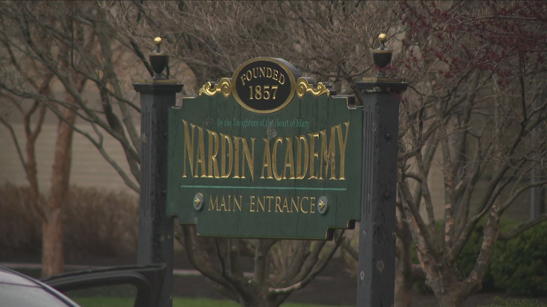 Nardin students continue to demonstrate their displeasure with the academy's leadership