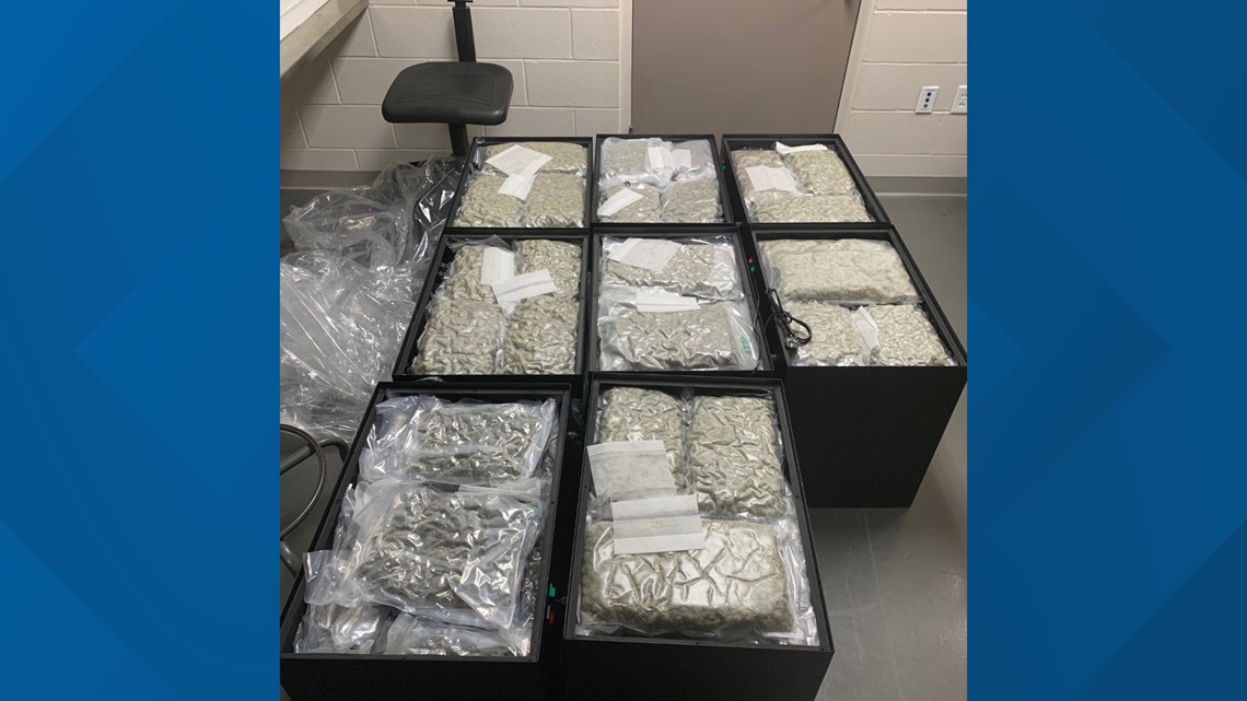 Over 500 pounds of marijuana seized at Peace Bridge | wgrz.com