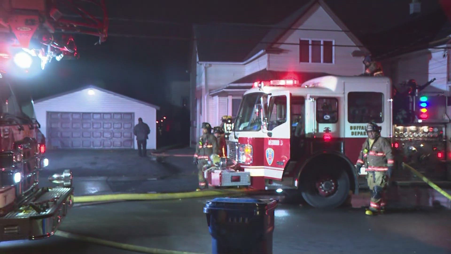 Fire in Buffalo spreads to multiple structures due to windy weather.