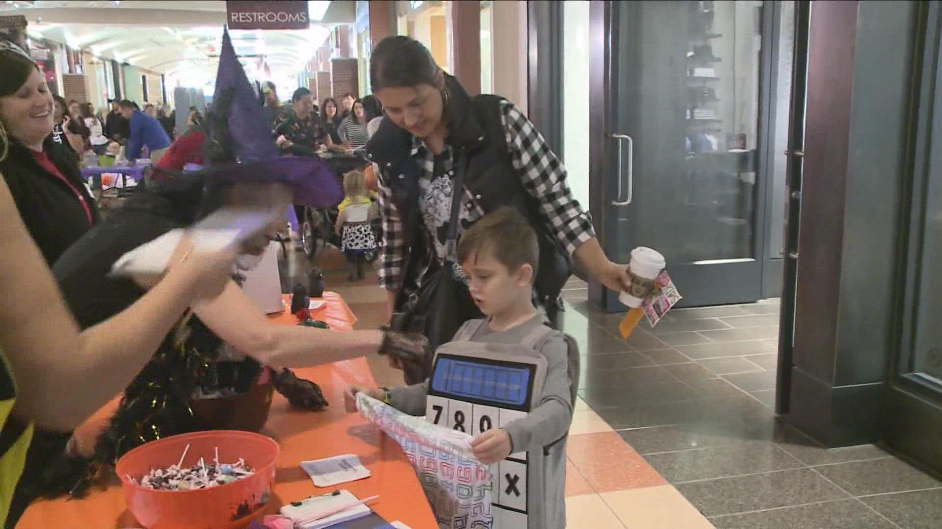 Walden Galleria hosting 28th annual indoor trickortreating event