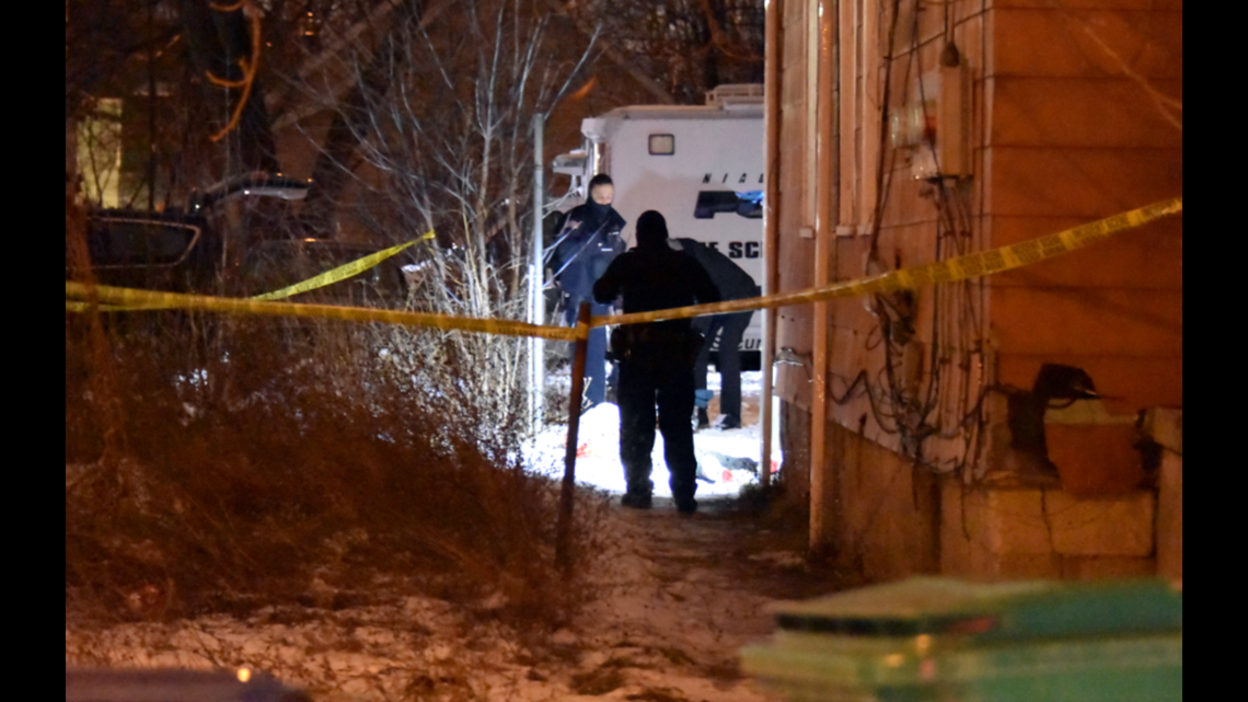 Niagara Falls Police say man found dead overnight suffered gunshot ...