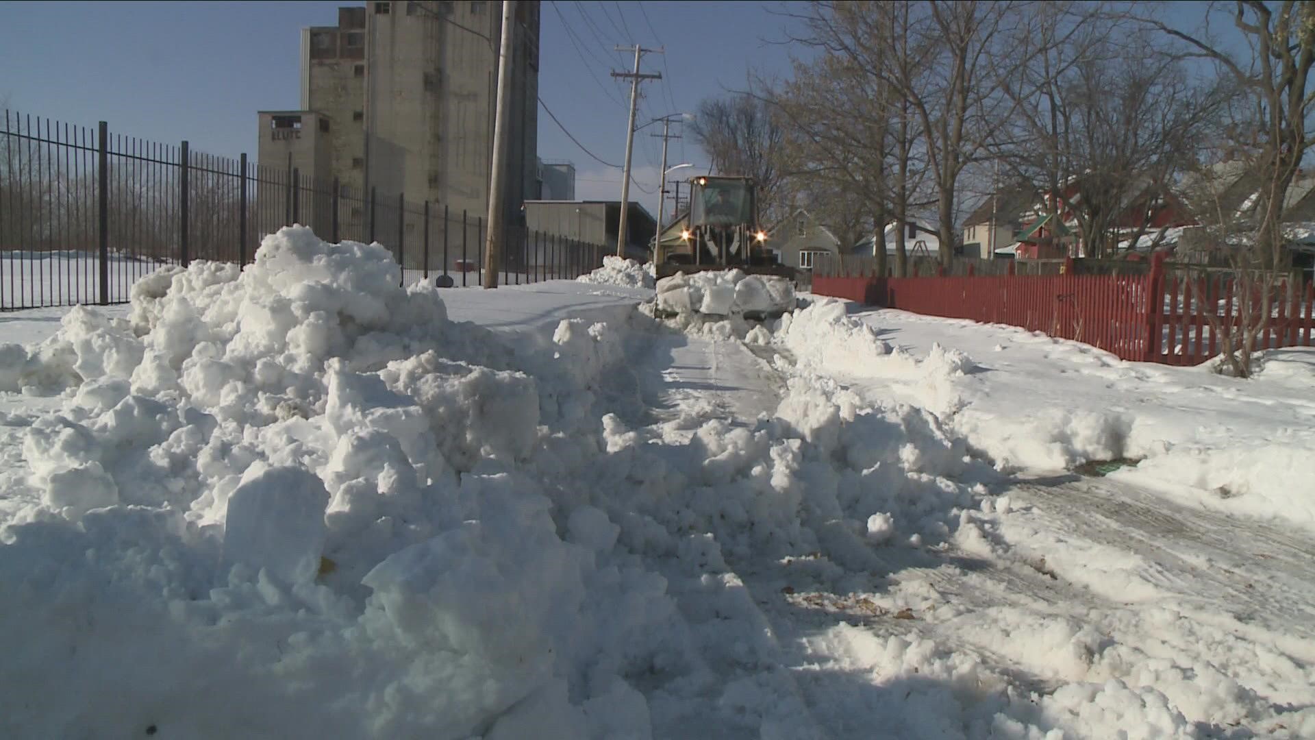 Calls for Buffalo to upgrade fleet for snow