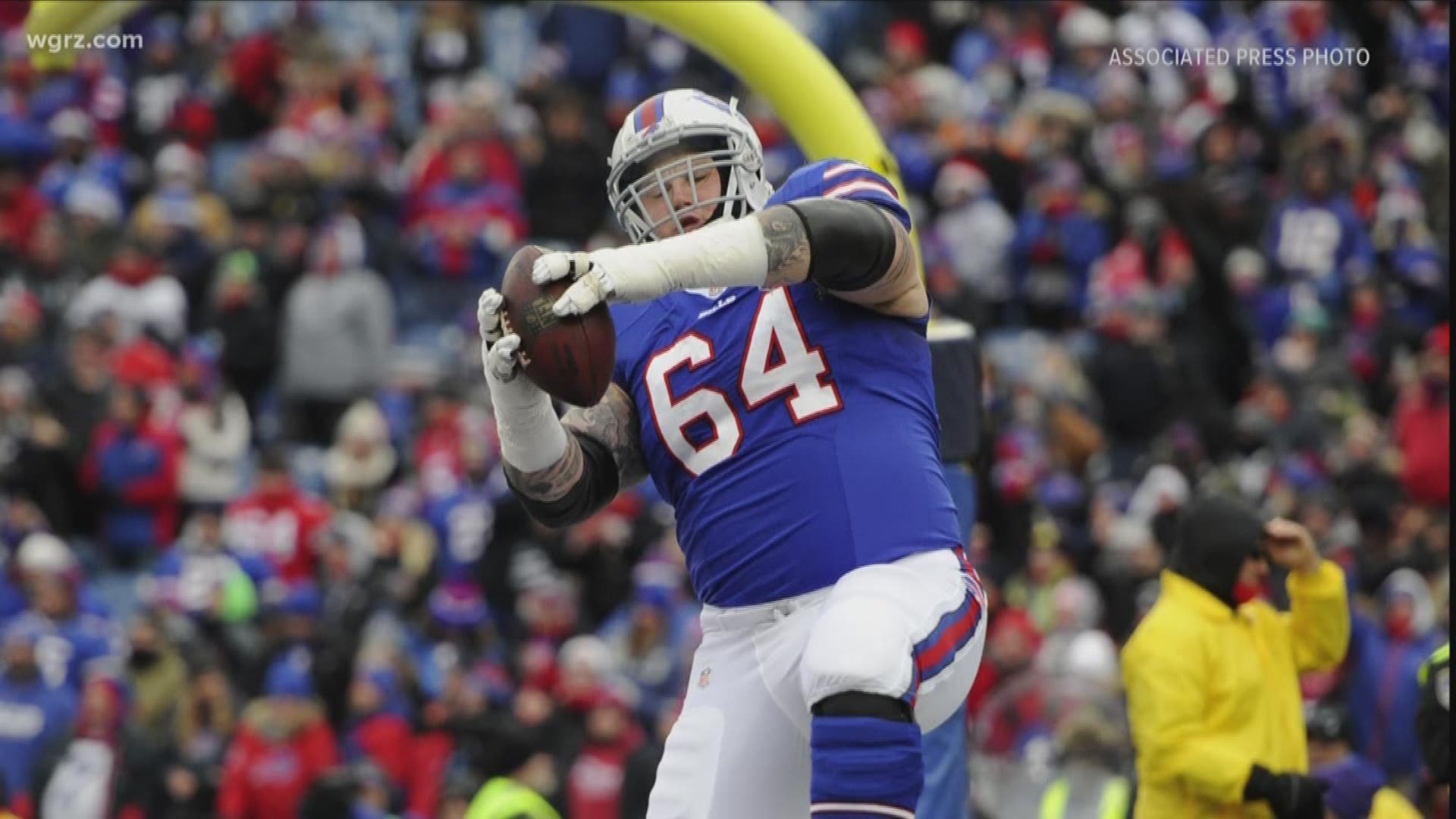 Raiders agree to 1-year deal with troubled guard Richie Incognito