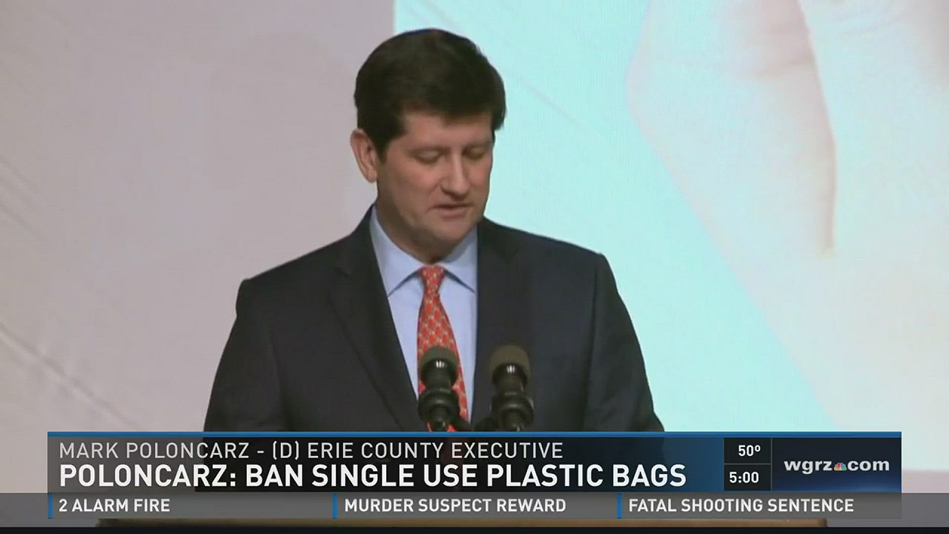 POLONCARZ:BAN SINGLE USE PLASTIC BAGS