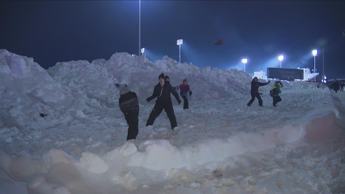 Bills Fans Preparing For Game. | Wgrz.com