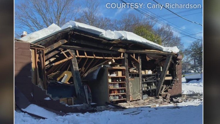 Braymiller's Lanes will be torn down after snow causes roof collapse