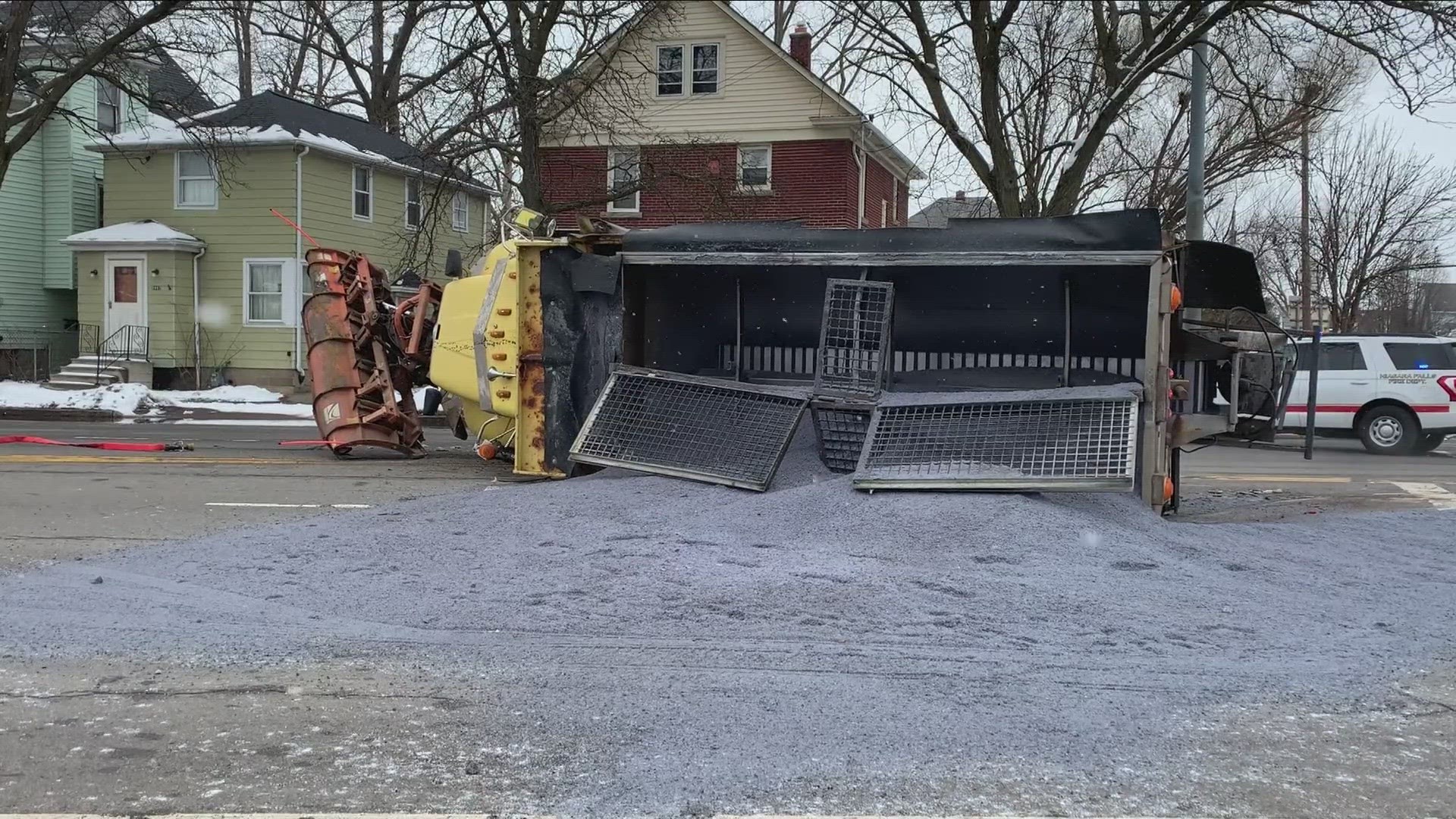 Niagara Falls plow driver fails sobriety test after crash