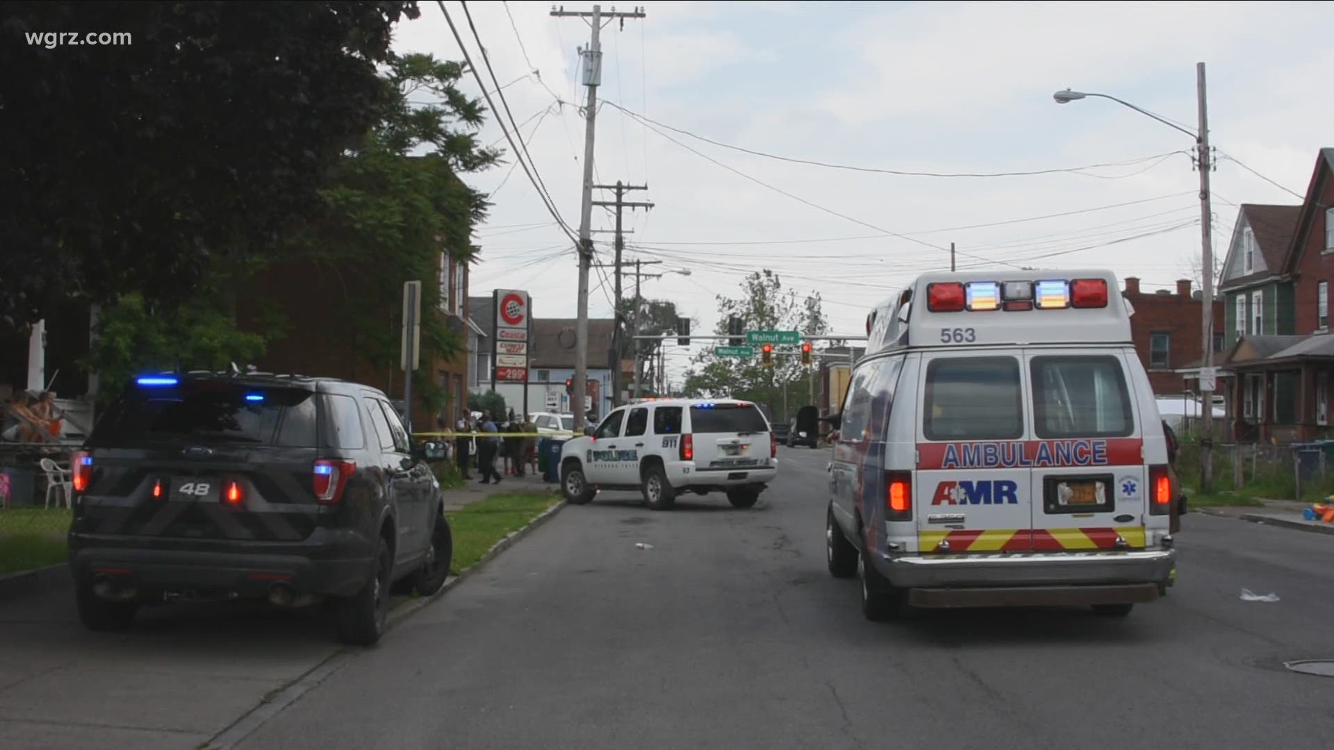 Police in Niagara Falls are looking for information about a serious stabbing. It happened this afternoon around 3:45 on 19th Street near Walnut.