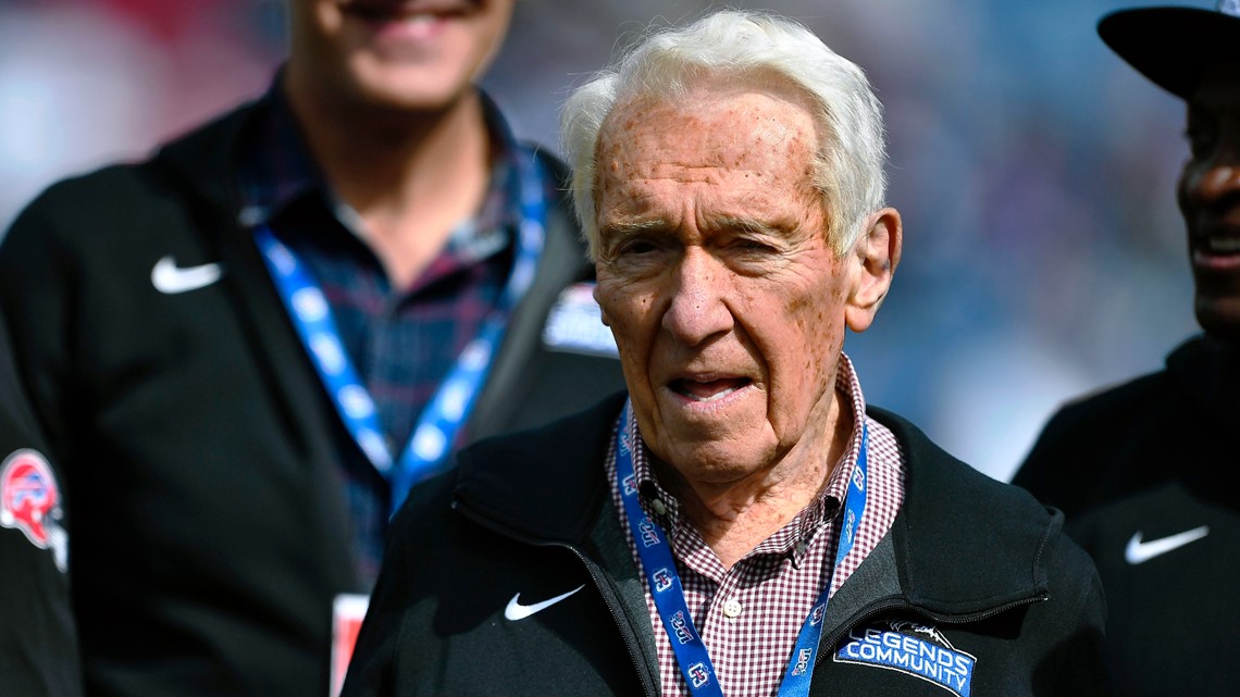 Styring Jurassic Park upassende Marv Levy on Bills: 'They're the real thing in the quest for the Super Bowl  trophy' | wgrz.com