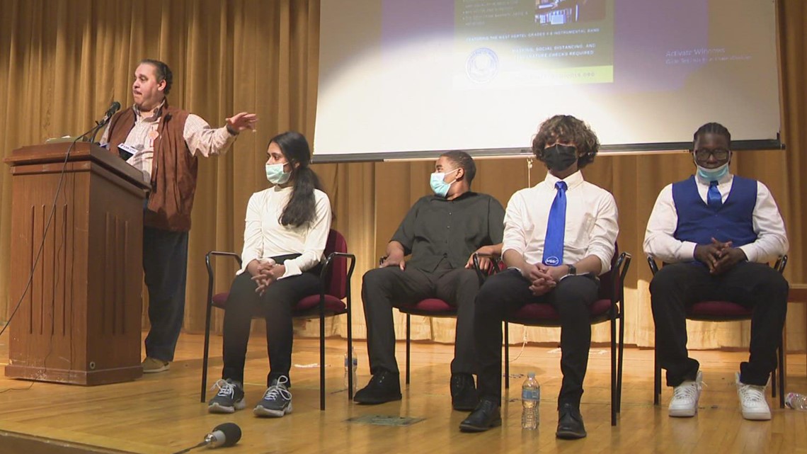 Buffalo Public Schools hosts town hall following McKinley High violence - Vimarsana News