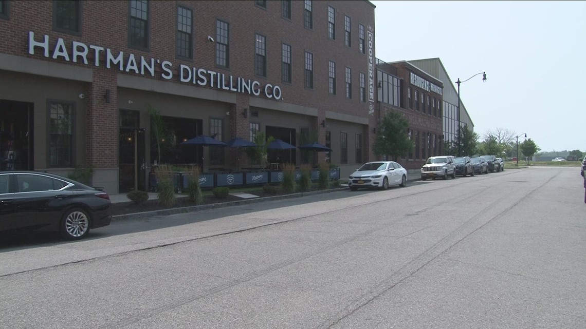 Buffalo Common Council passes sidewalk café ordinance - Vimarsana News