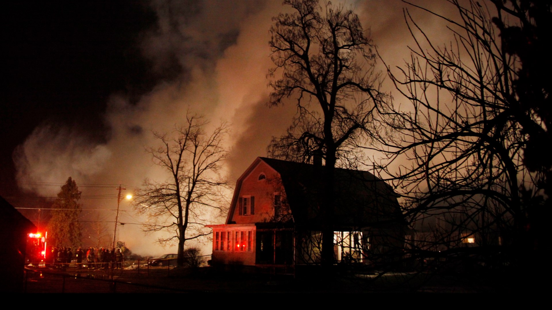 PHOTOS Flight 3407 plane crash in Clarence