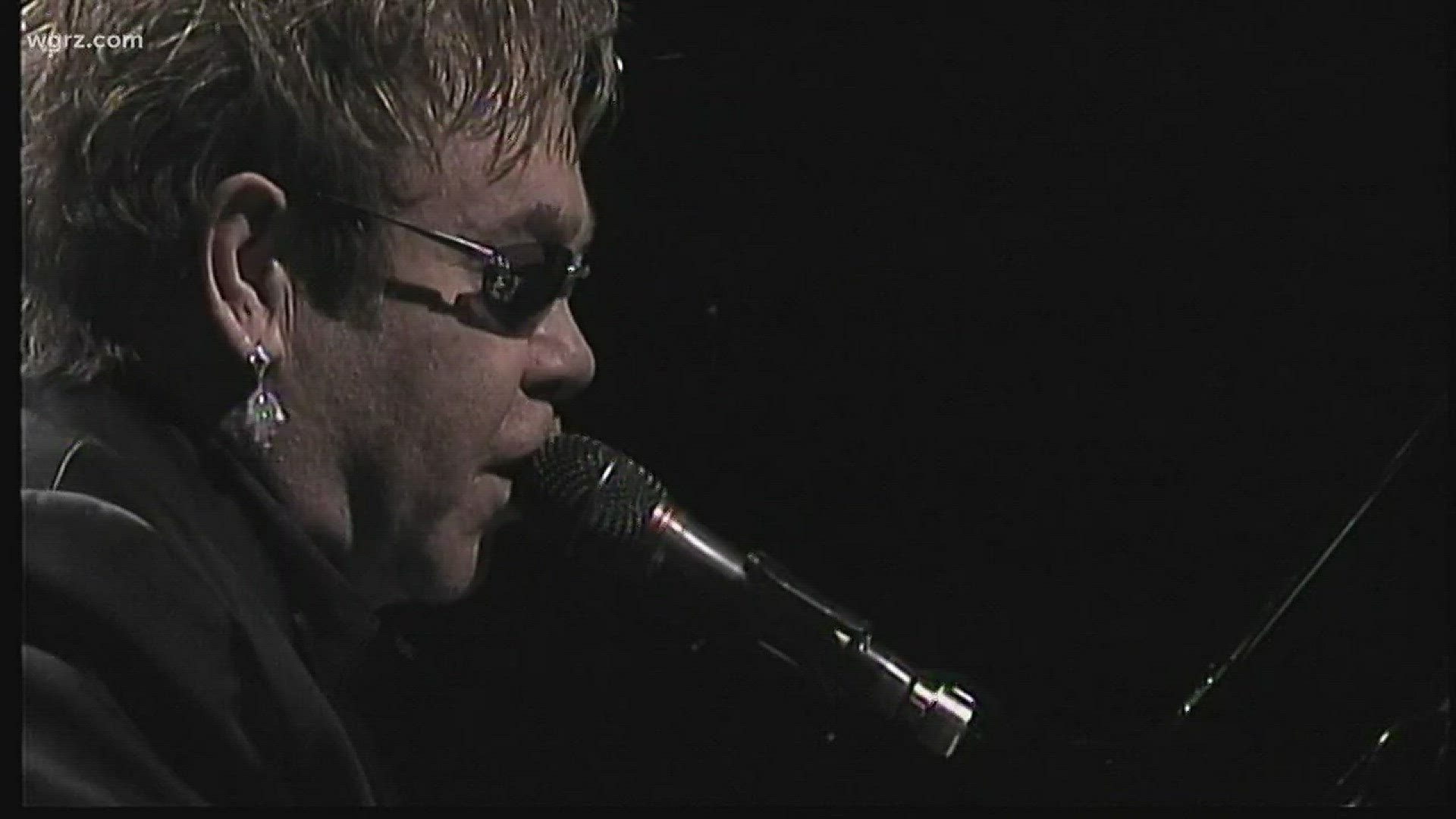 Elton John Announces Retirement After Farewell Tour